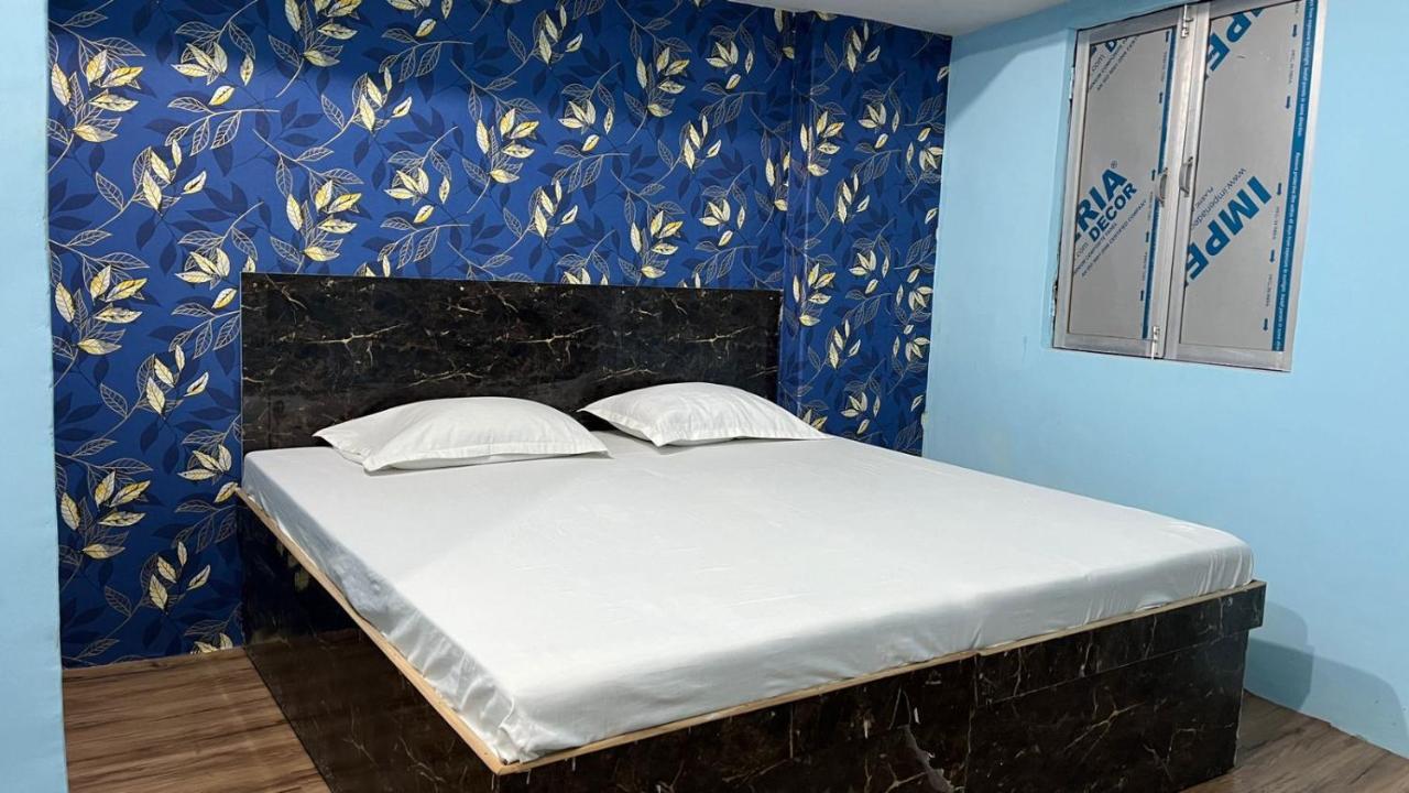 Krishna P. Guest House バラナシ エクステリア 写真